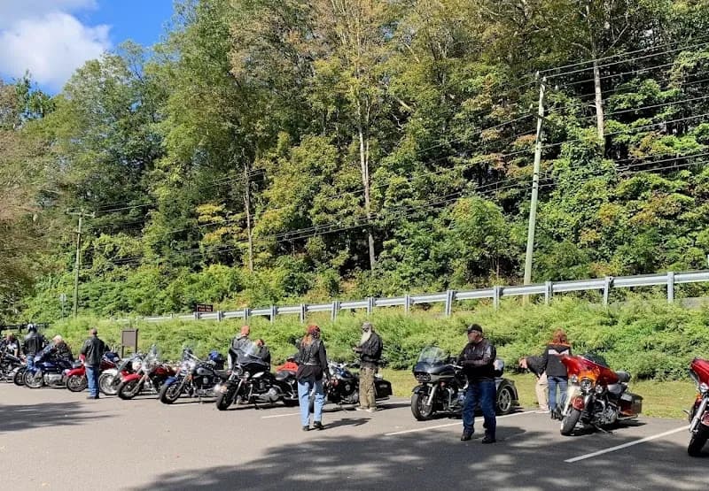 Connecticut Ride Guide