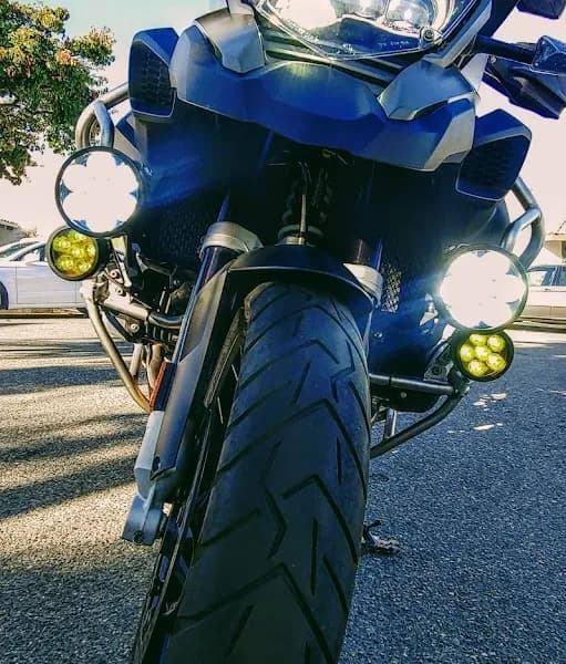 Riders Rev - Image 1